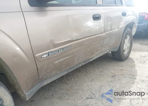 2002 Chevrolet Trailblazer Ls from USA, damaged, VIN 1GNDS13S822512120